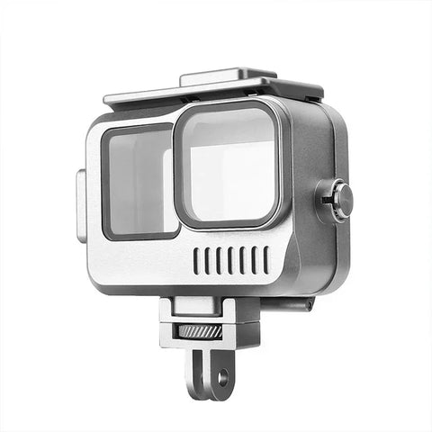 Vedenpitävä alumiinikotelo lisävarustepidikkeellä ja kylmäkenkällä GoPro Hero12/11/10/9 -kameroille, musta