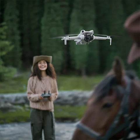DJI Mini 4 Pro Fly More -kopteri + DJI RC 2 -älykäs kaukosäädin