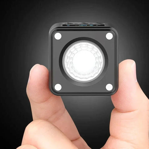 Ulanzi L2 RGB COB Magneettinen LED-valovalo valokuville/videoille - 800mAh Sisäinen akku - 1000 Lux - Pakkaus