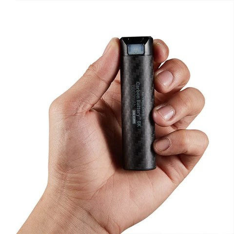 Nitecore Carbon 6K -sarja - Vedenpitävä hiilikuituakku - 6000mAh + pääpantasarja
