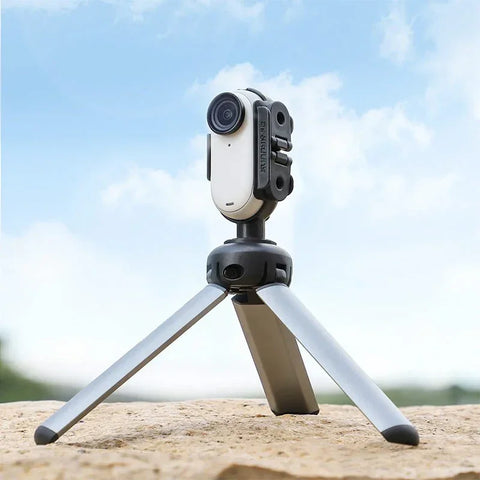 Suojakehys Insta360 GO 3 / GO 3S -kameralle kaksoiskiinnikkeillä