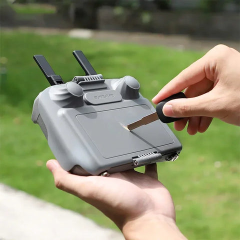 Aurinkosuoja, 2 yhdessä DJI RC 2 -älykaukosäätimelle