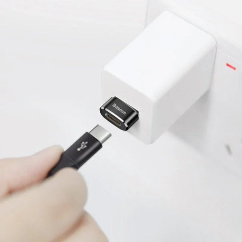 Baseus-sovitin USB-C - USB-A, 5A - musta