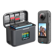 Insta360 X4 -latauskotelo v1 - Insta360 X4 -latauskotelo värinäytöllä